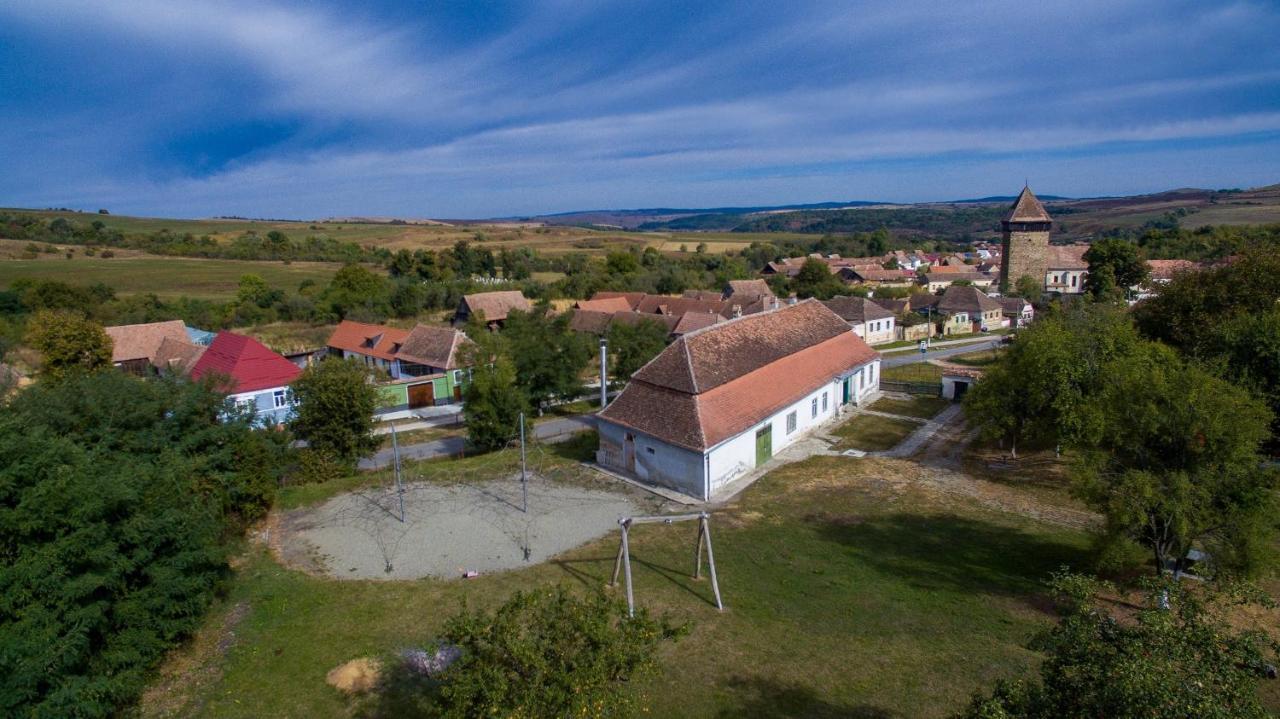 Kinderuni Bekokten Barcut Exteriér fotografie
